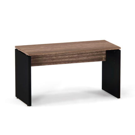 Mesa Gerência Pé Painel P25 Pandin 134 Cm Walnut e Preto